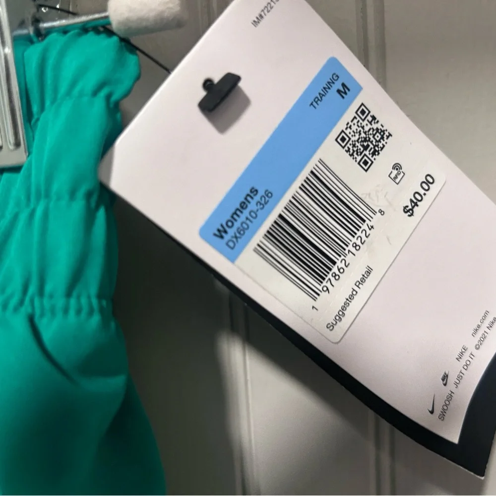Nike Women’s Teal Athletic Skort with Silver Swoosh